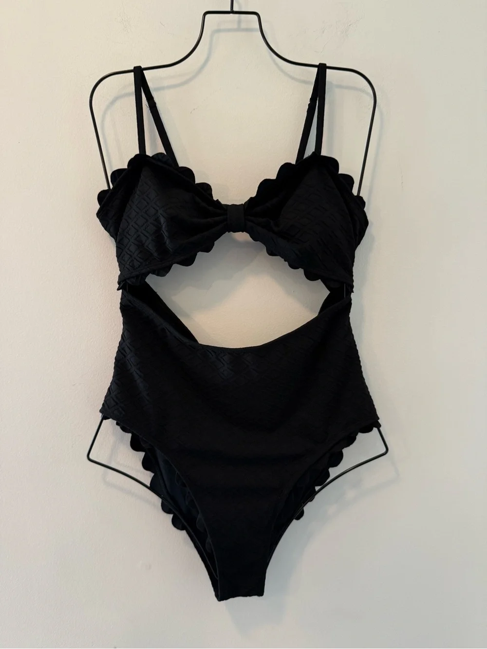 One Piece Cut-Out Black Size: XL New #Lux-Swim-C